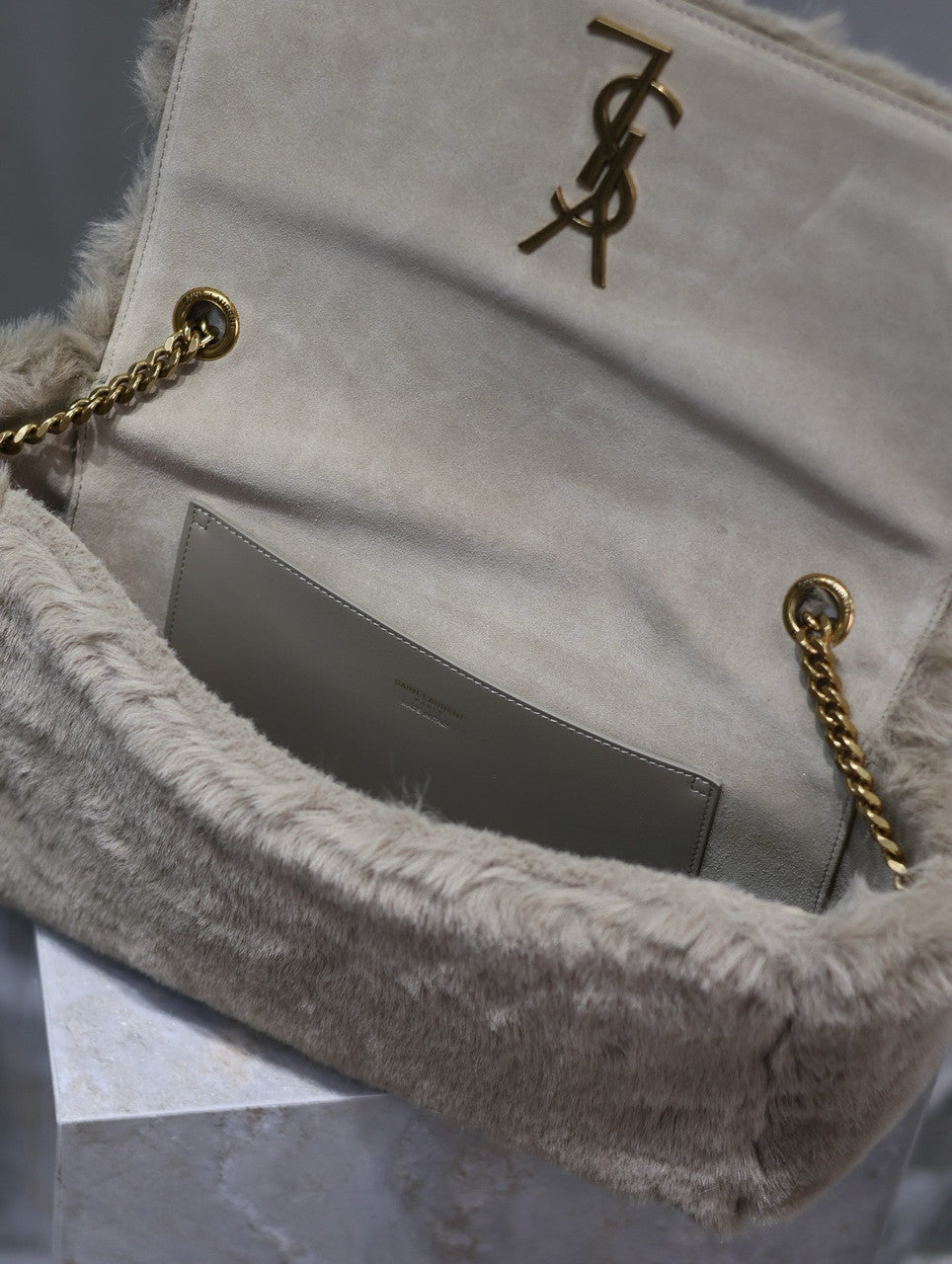 Saint Laurent NIKI LARGE IN SHEARLING BEIGE Saint Laurent