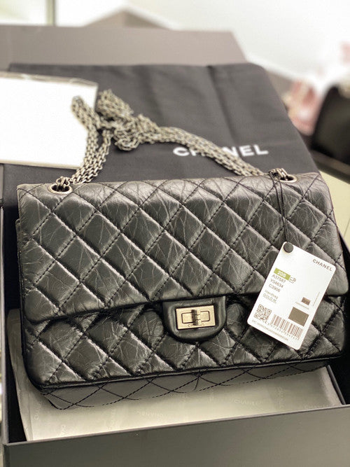 Chanel MAXI 2.55 HANDBAG 2022