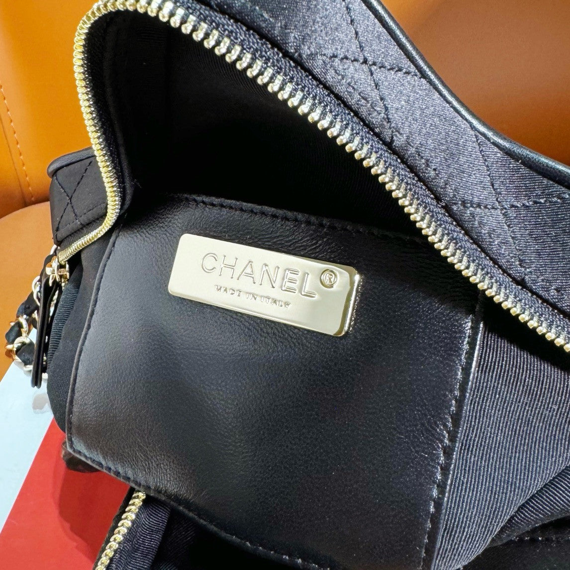 CHANEL STAR HAND BAG BLACK