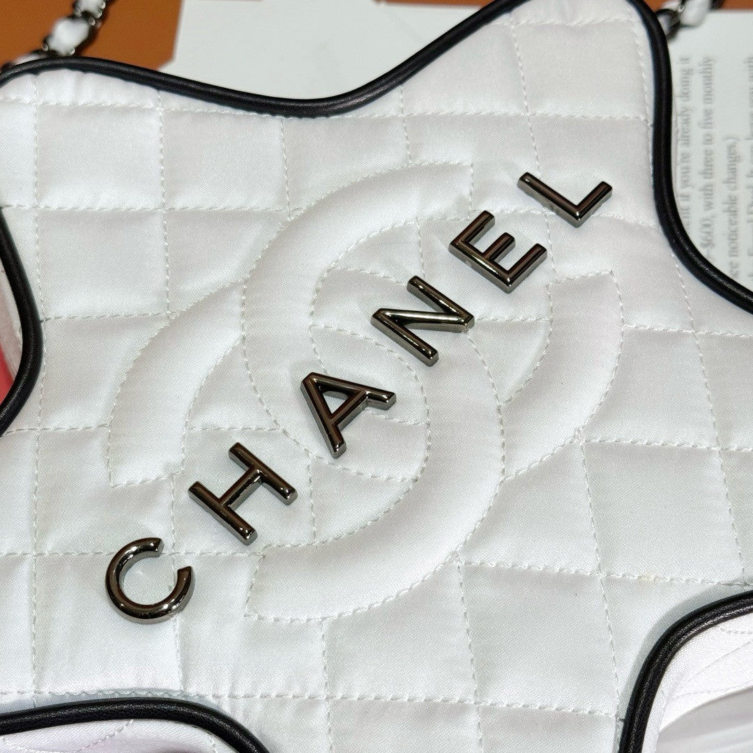 CHANEL STAR HAND BAG WHITE