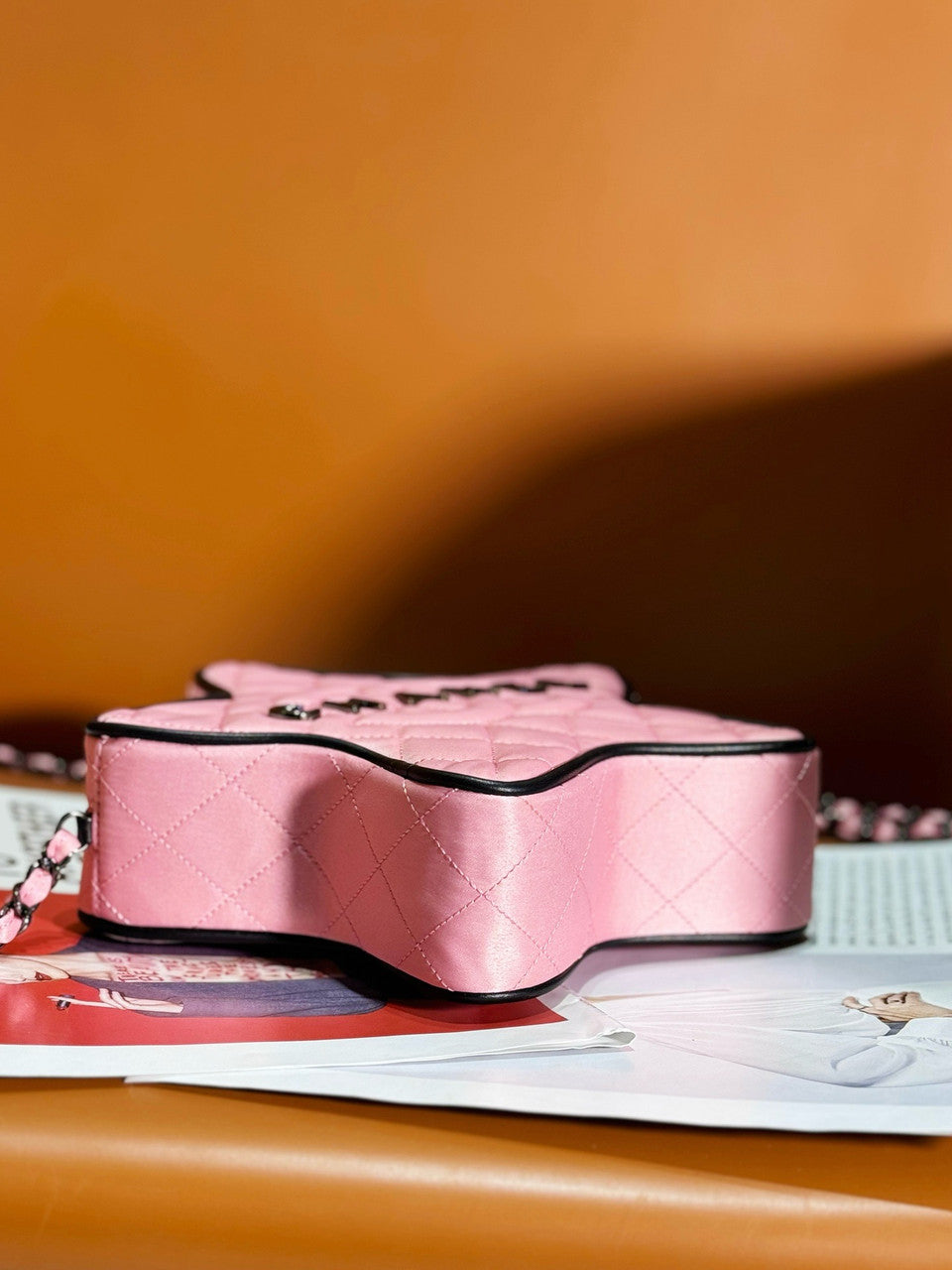 CHANEL STAR HAND BAG PINK