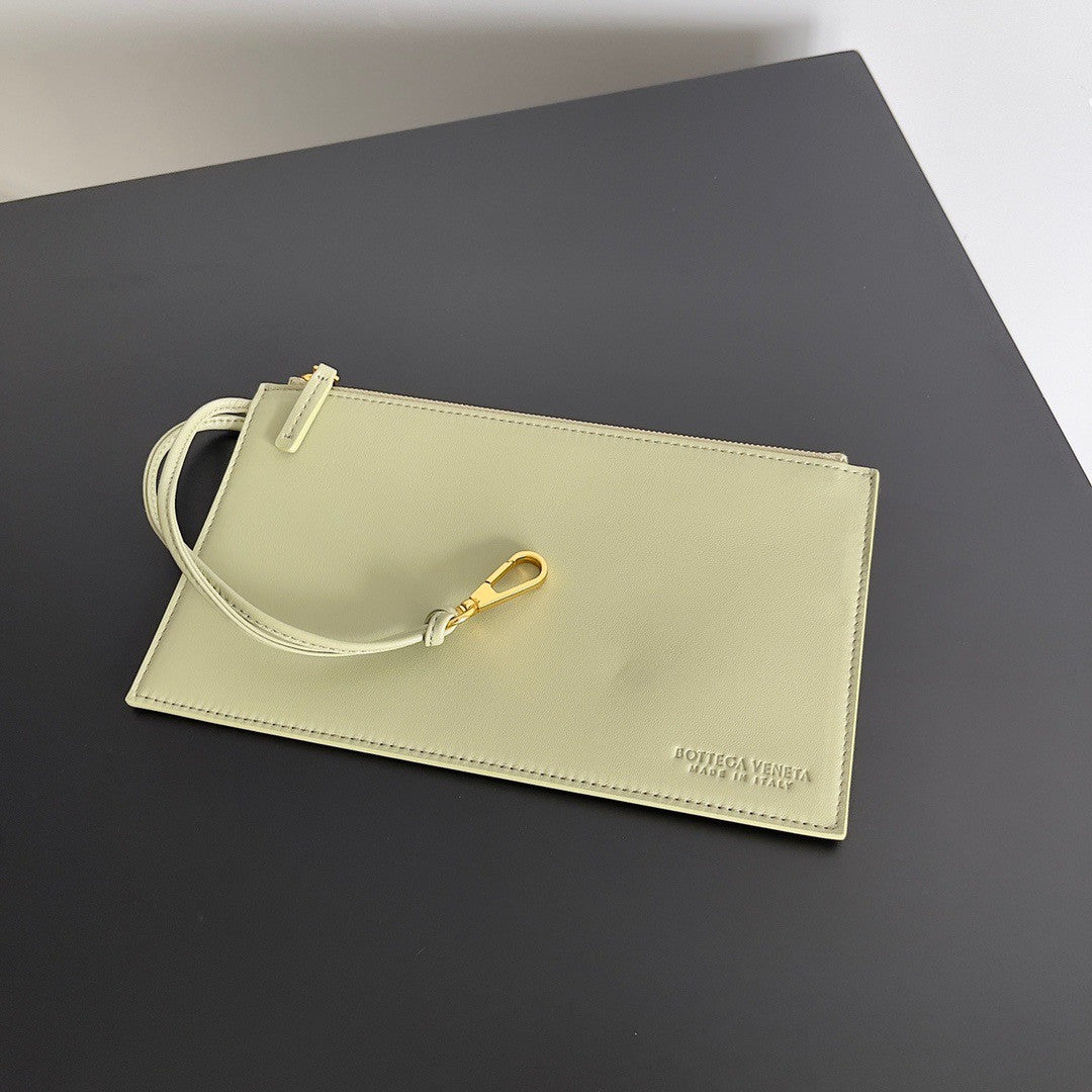 Bottega Veneta Large Cabat in New Sauge