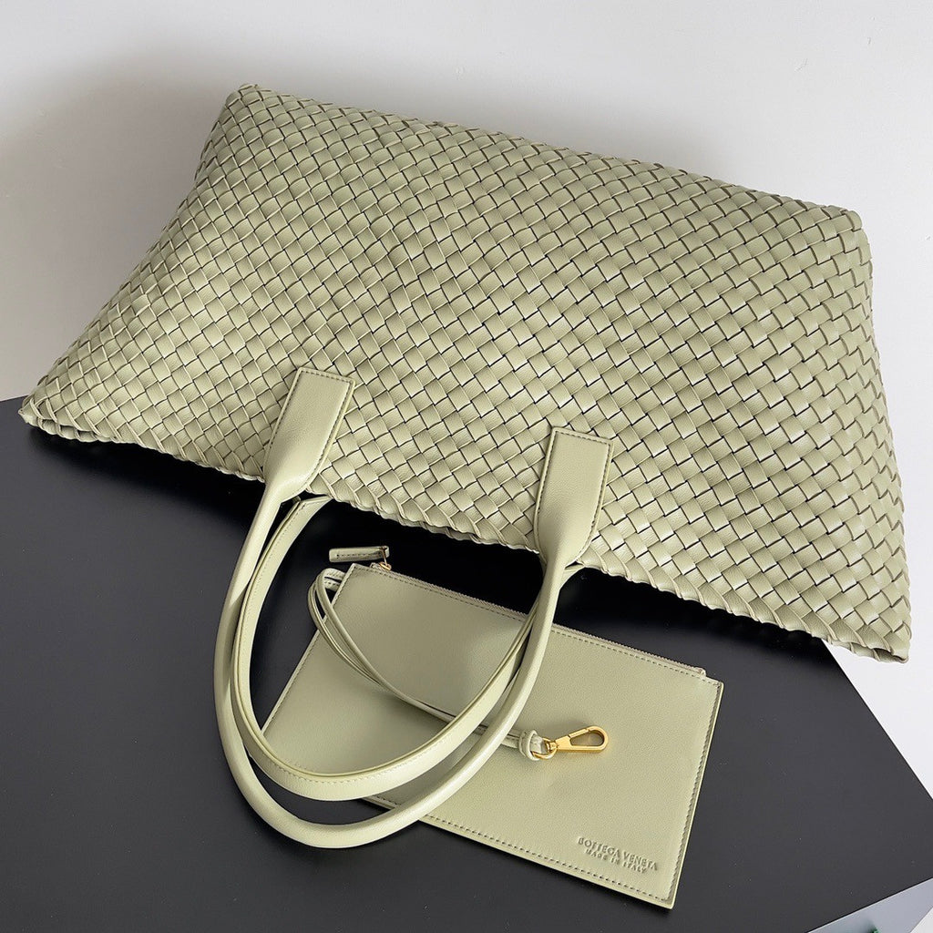Bottega Veneta Large Cabat in New Sauge
