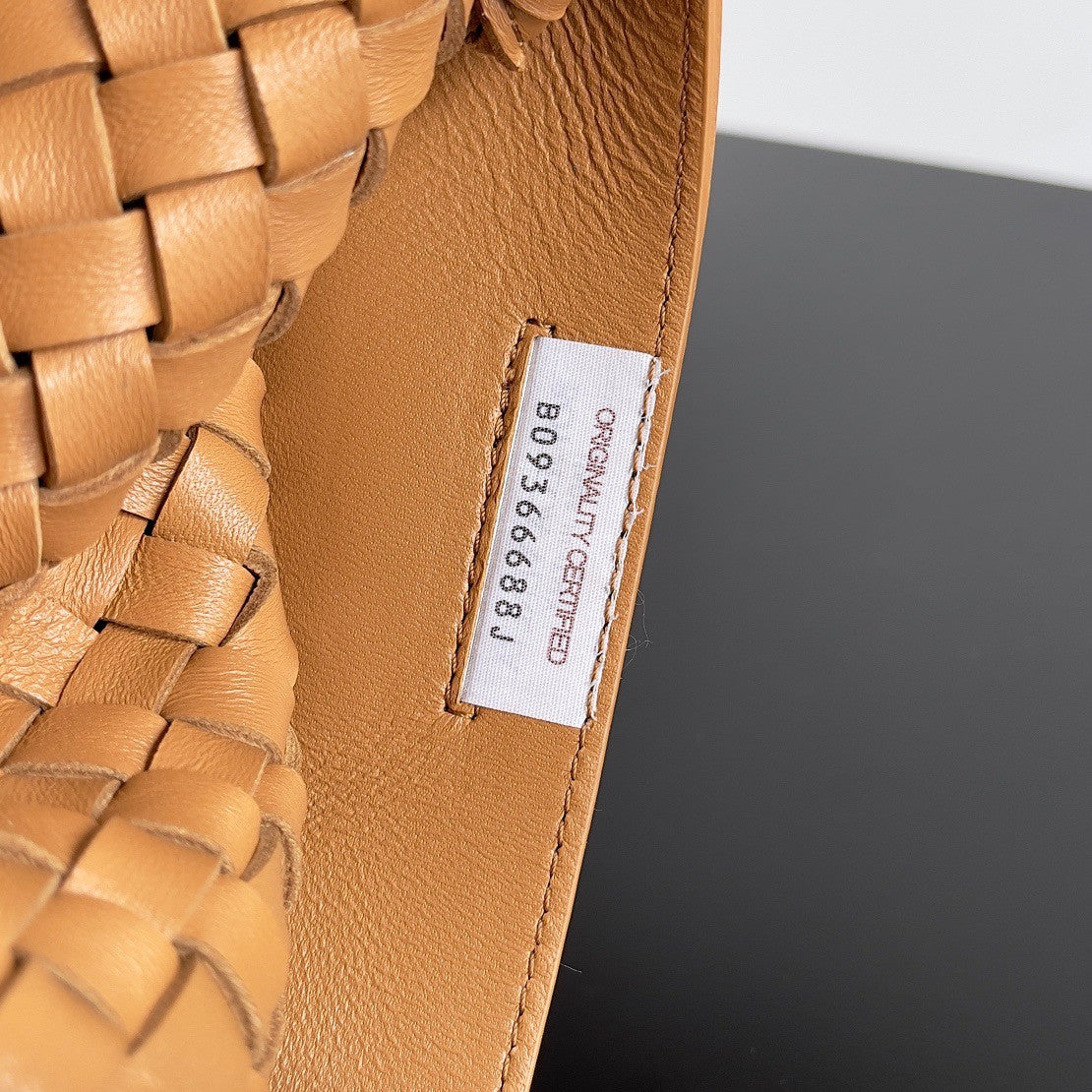 Bottega Veneta Large Cabat in Brown