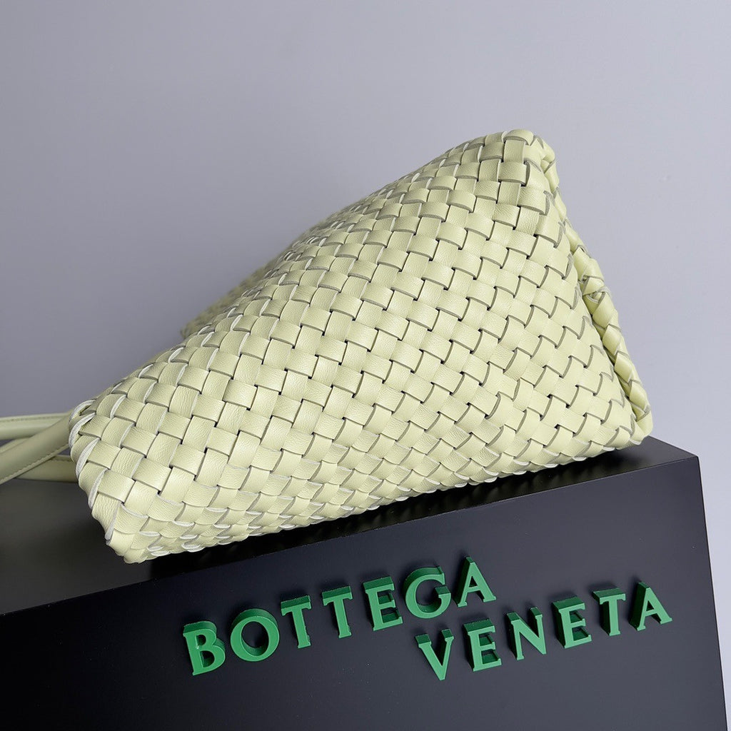 Bottega Veneta Large Cabat in  Zest Washed