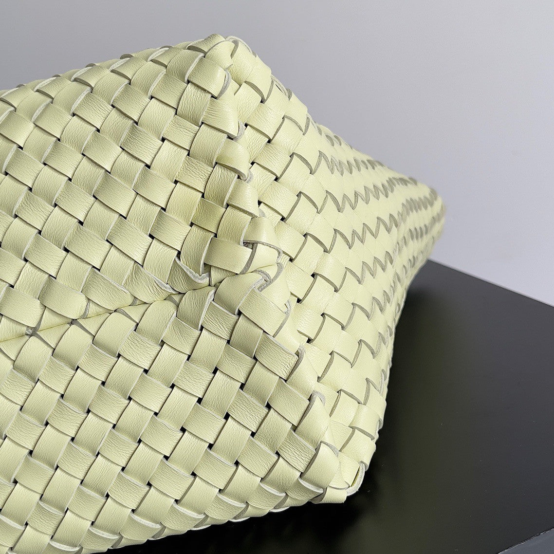 Bottega Veneta Large Cabat in  Zest Washed