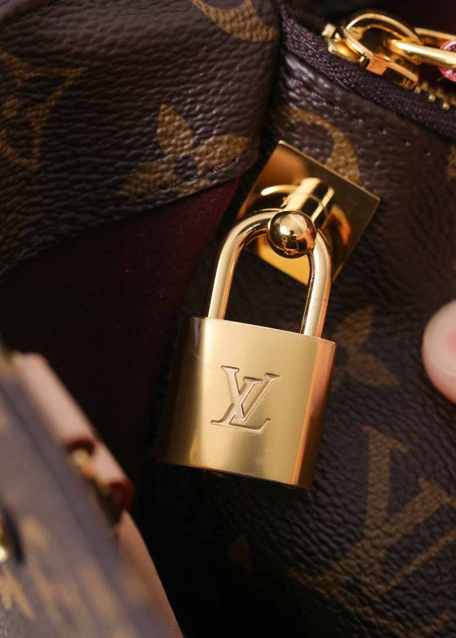 Louis Vuitton M41055 Montaigne BB