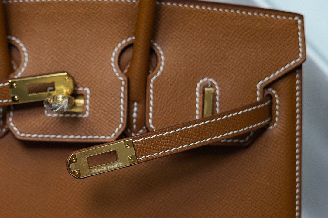Hermes Birkin 25 Sellier Gold Madame Grain Gold Hardware