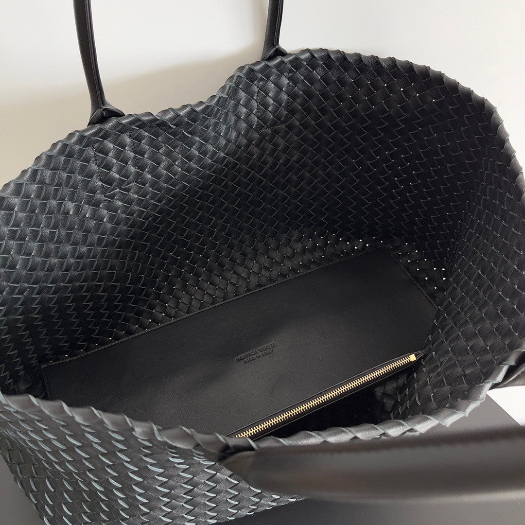 Bottega Veneta Large Cabat in Black