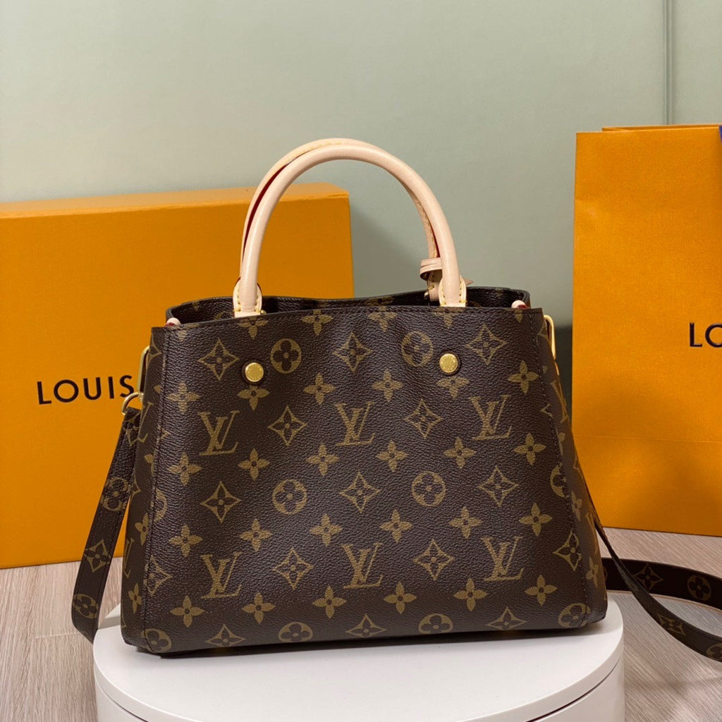 Louis Vuitton M41055 Montaigne BB