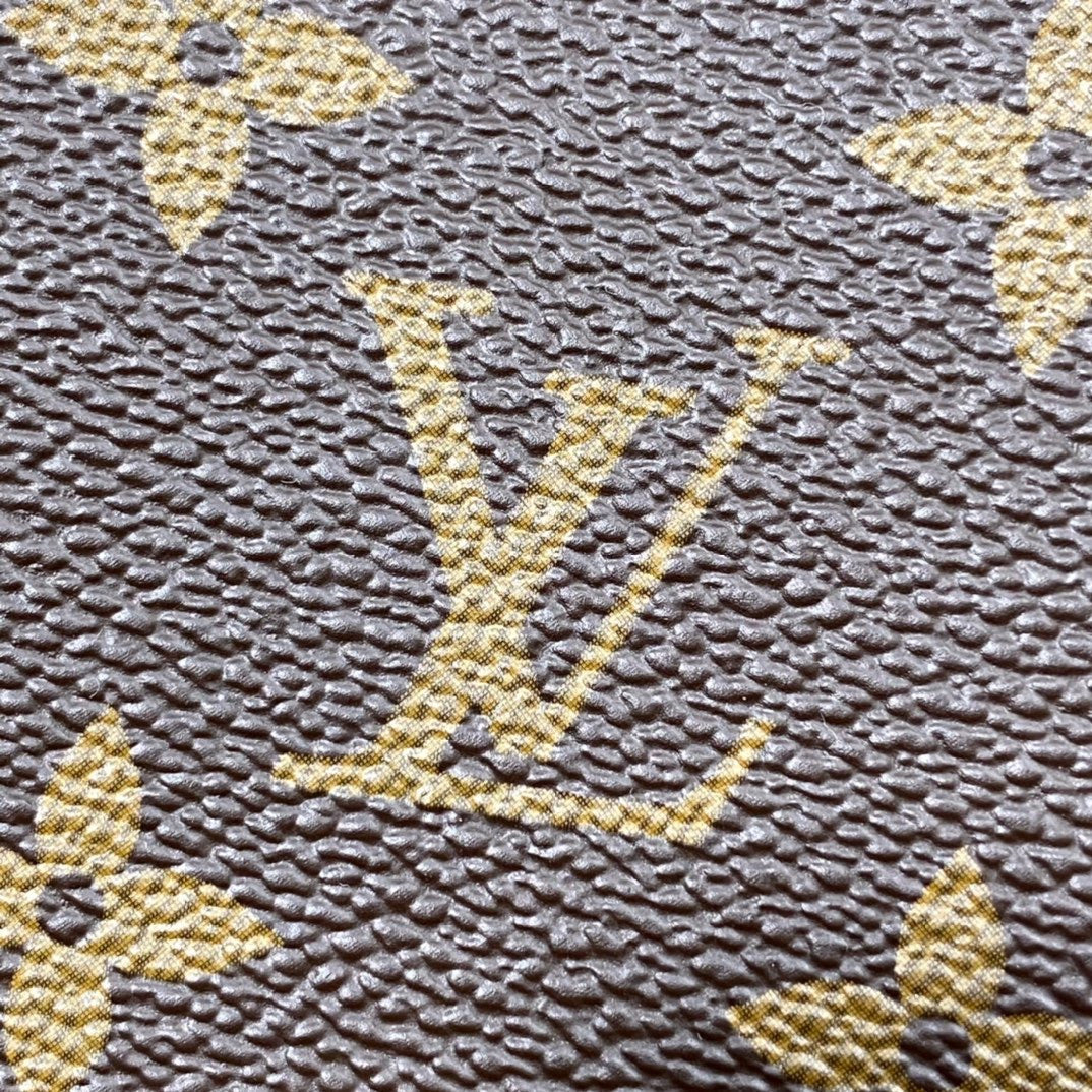 Louis Vuitton M41055 Montaigne BB