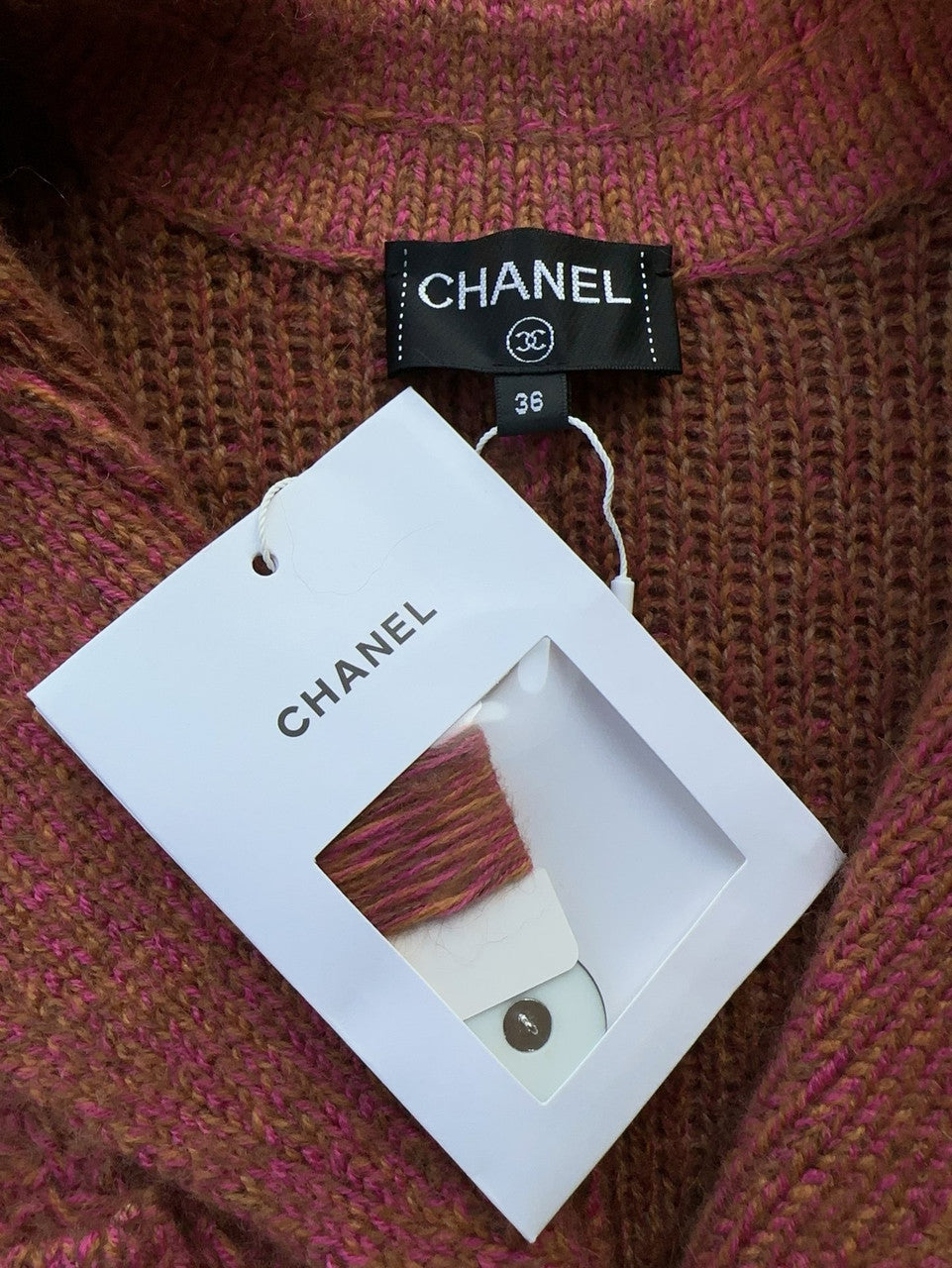 CHANEL FALL-WINTER 2024/25   CABAN Chanel
