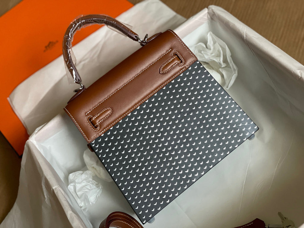 Hermès Limited Edition Kelly 22cm Wood Palladium Hardware Online Exclusives
