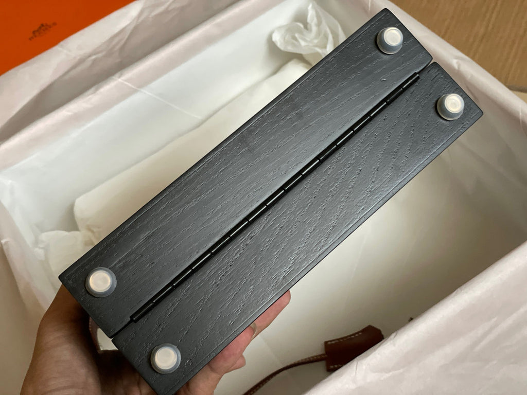 Hermès Limited Edition Kelly 22cm Wood Palladium Hardware Online Exclusives