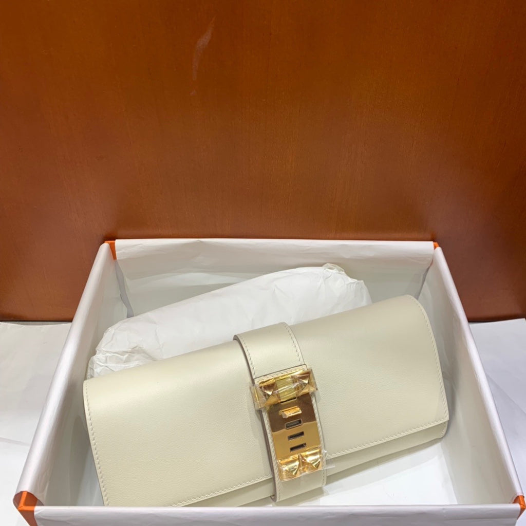 HERMES 23cm Craie Swift Leather Gold Plated Medor Clutch Bag