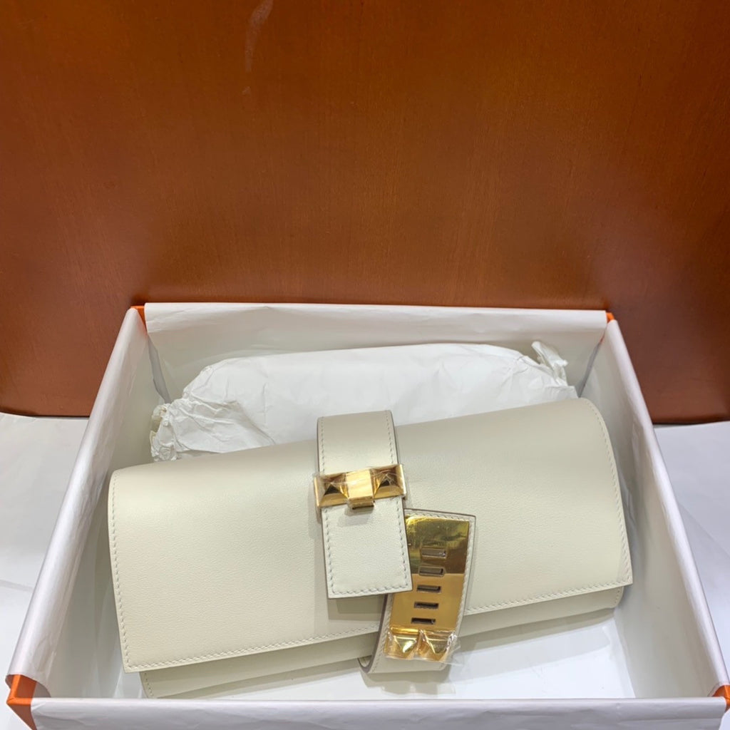 HERMES 23cm Craie Swift Leather Gold Plated Medor Clutch Bag