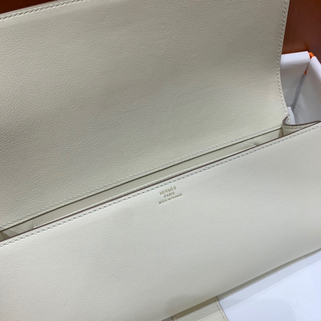 HERMES 23cm Craie Swift Leather Gold Plated Medor Clutch Bag