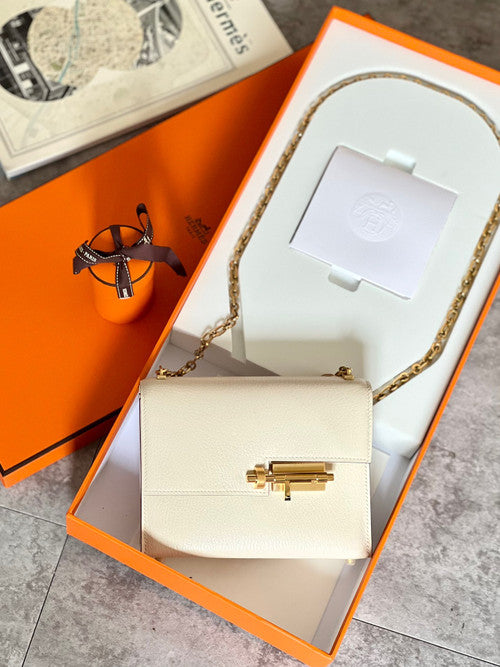 Hermes Verrou Chaine mini bag 17cm Craie Chevre Mysore