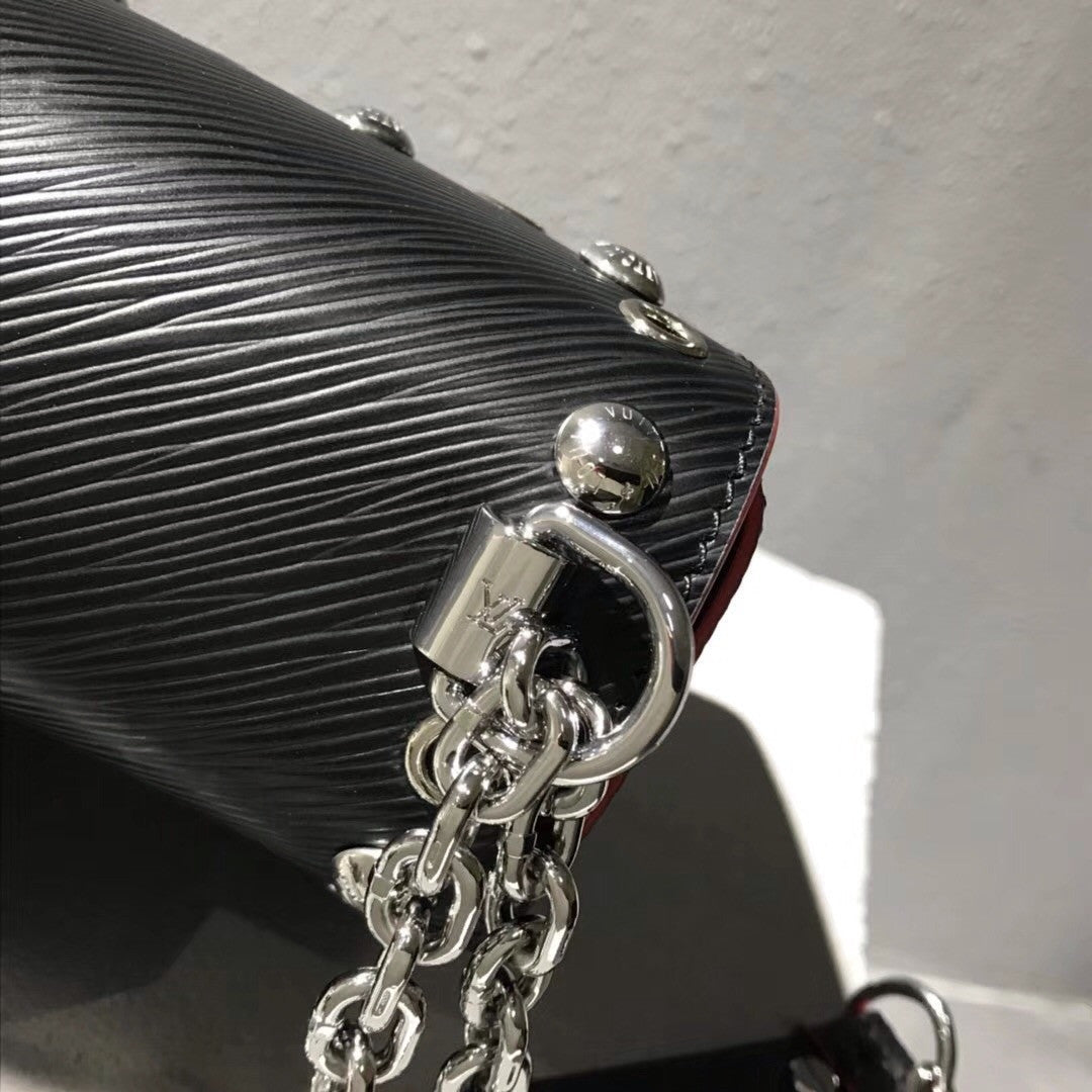 Louis Vuitton TWIST MM M53520