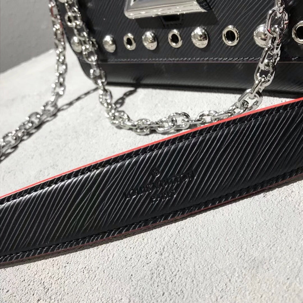 Louis Vuitton TWIST MM M53520