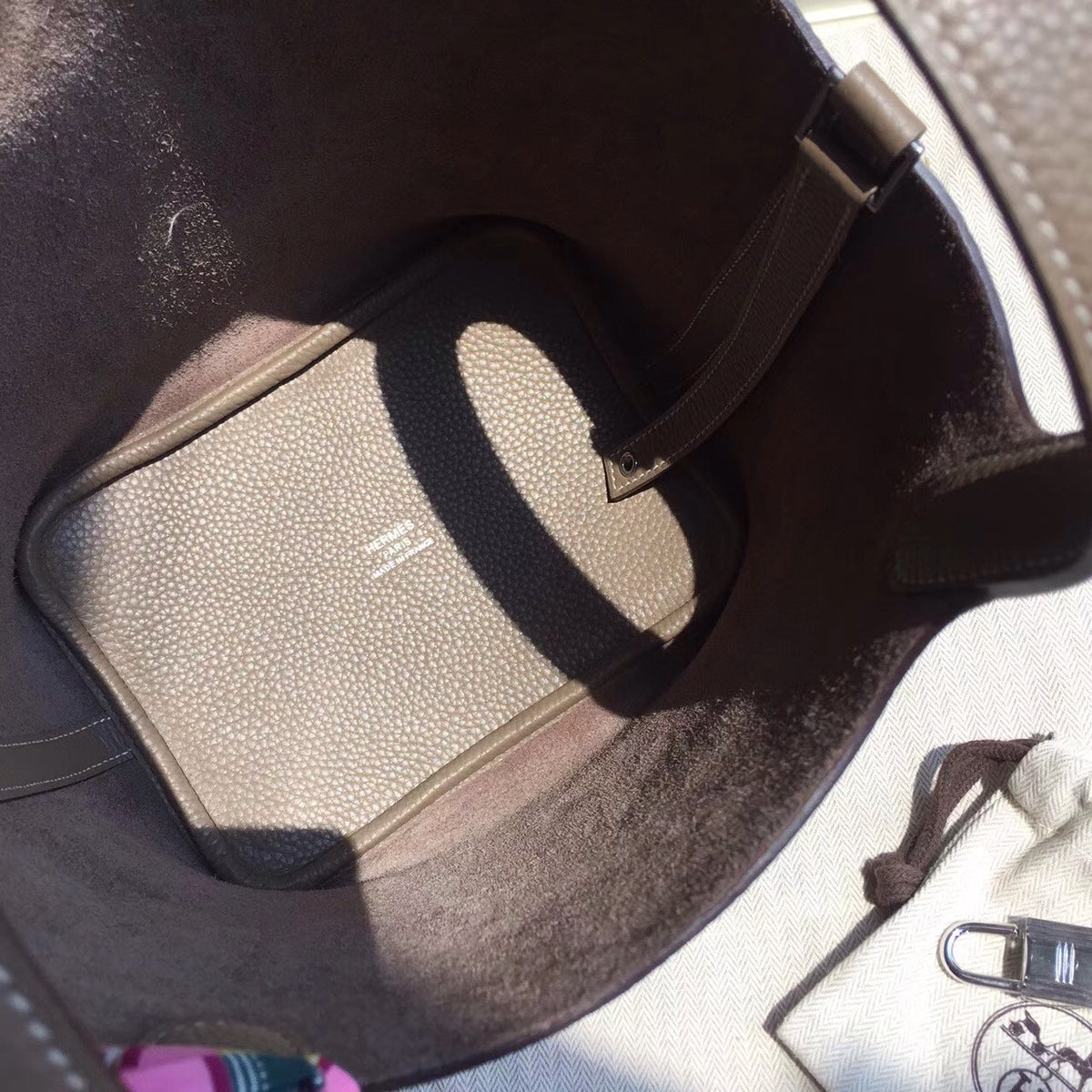 Hermes  18 Etoupe Picotin Lock GM Togo Leather Bag