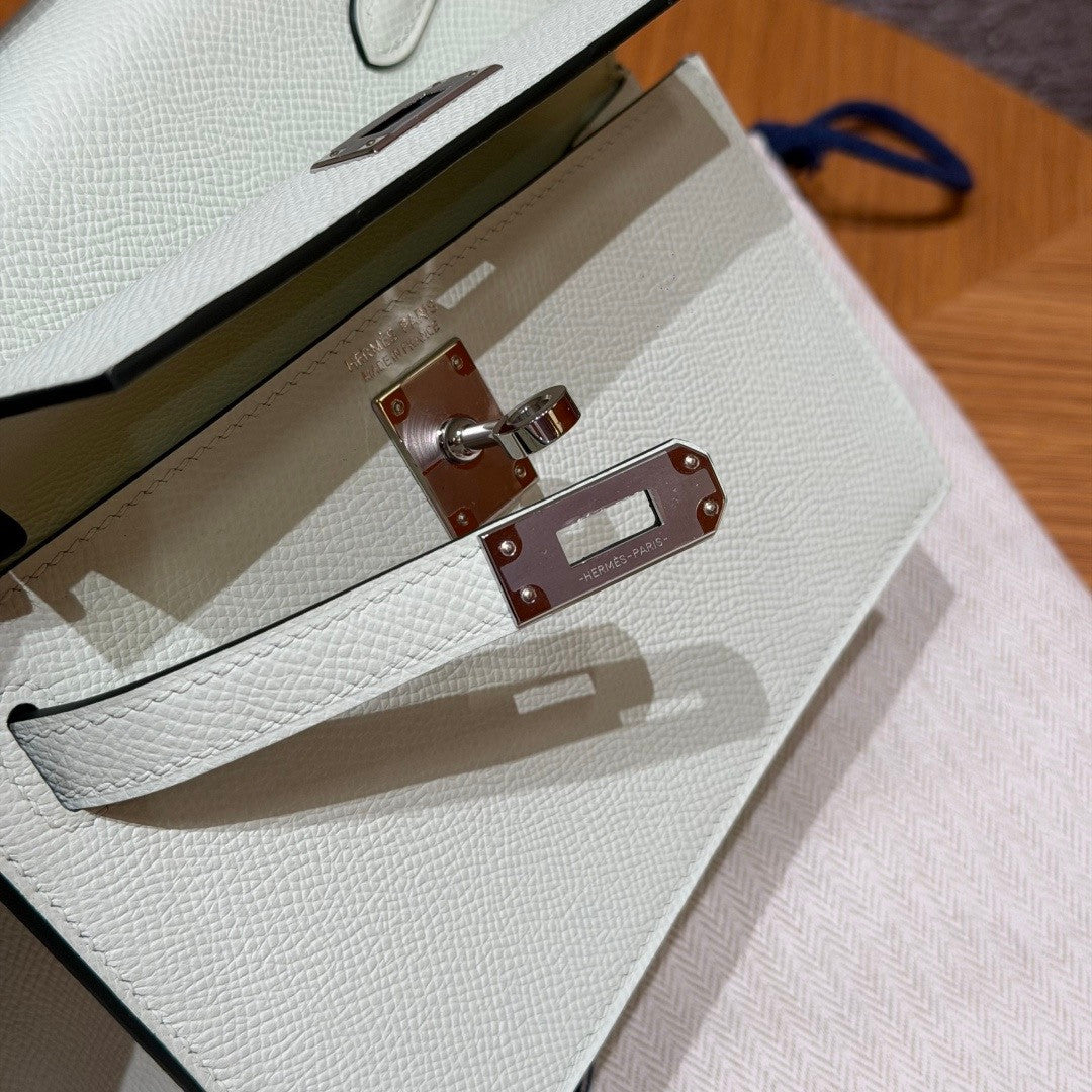 Hermes Kelly Sellier 20 en Desordre Craie with Palladium Hardware