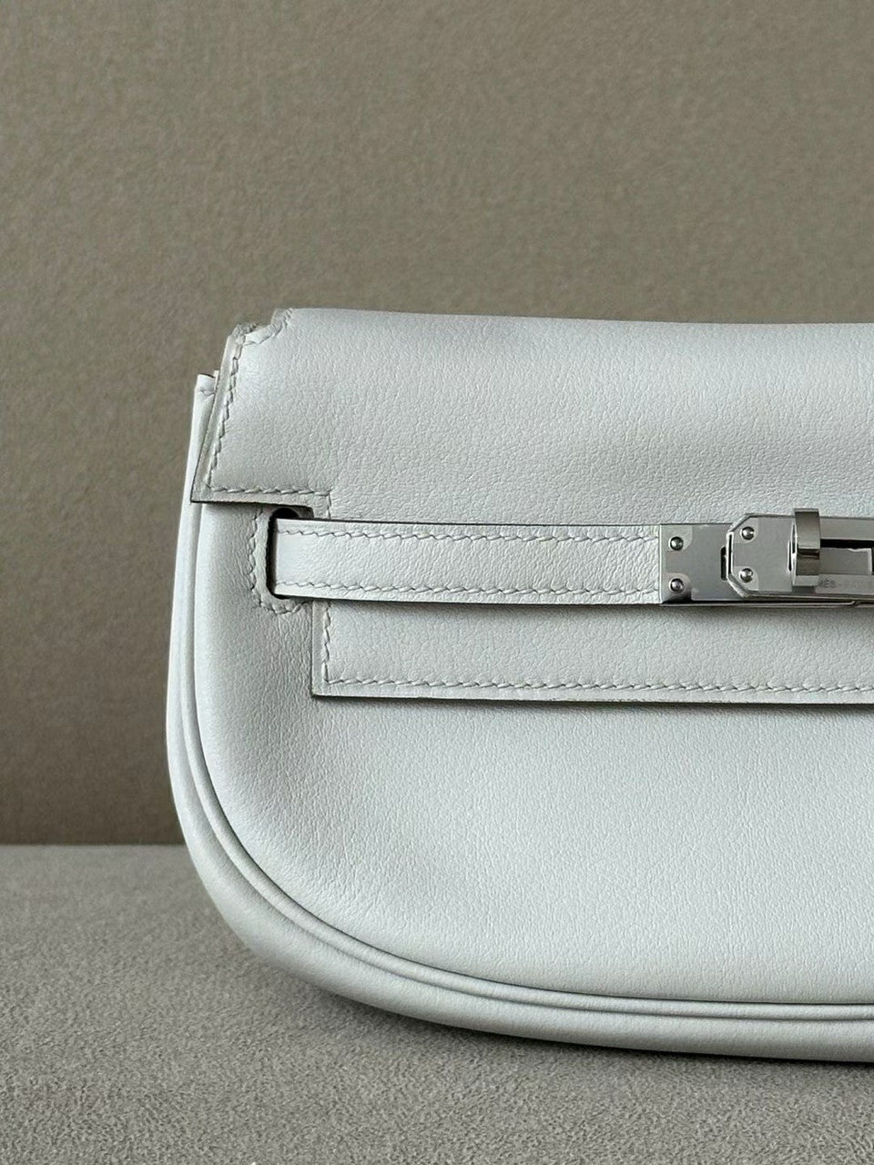 Hermès Kelly Moove White Swift Palladium Hardware