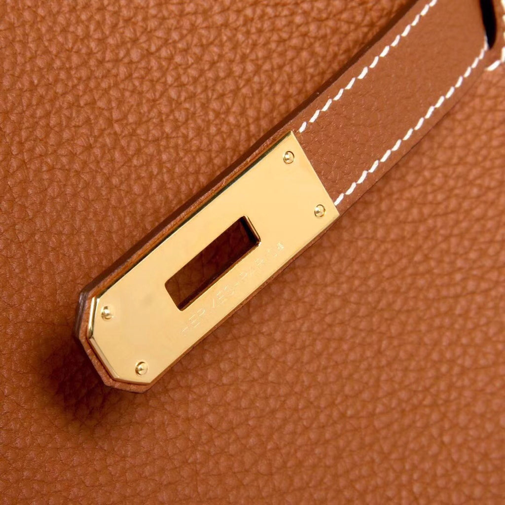 Hermès Gold Kelly 25 Togo Leather Gold Hardware