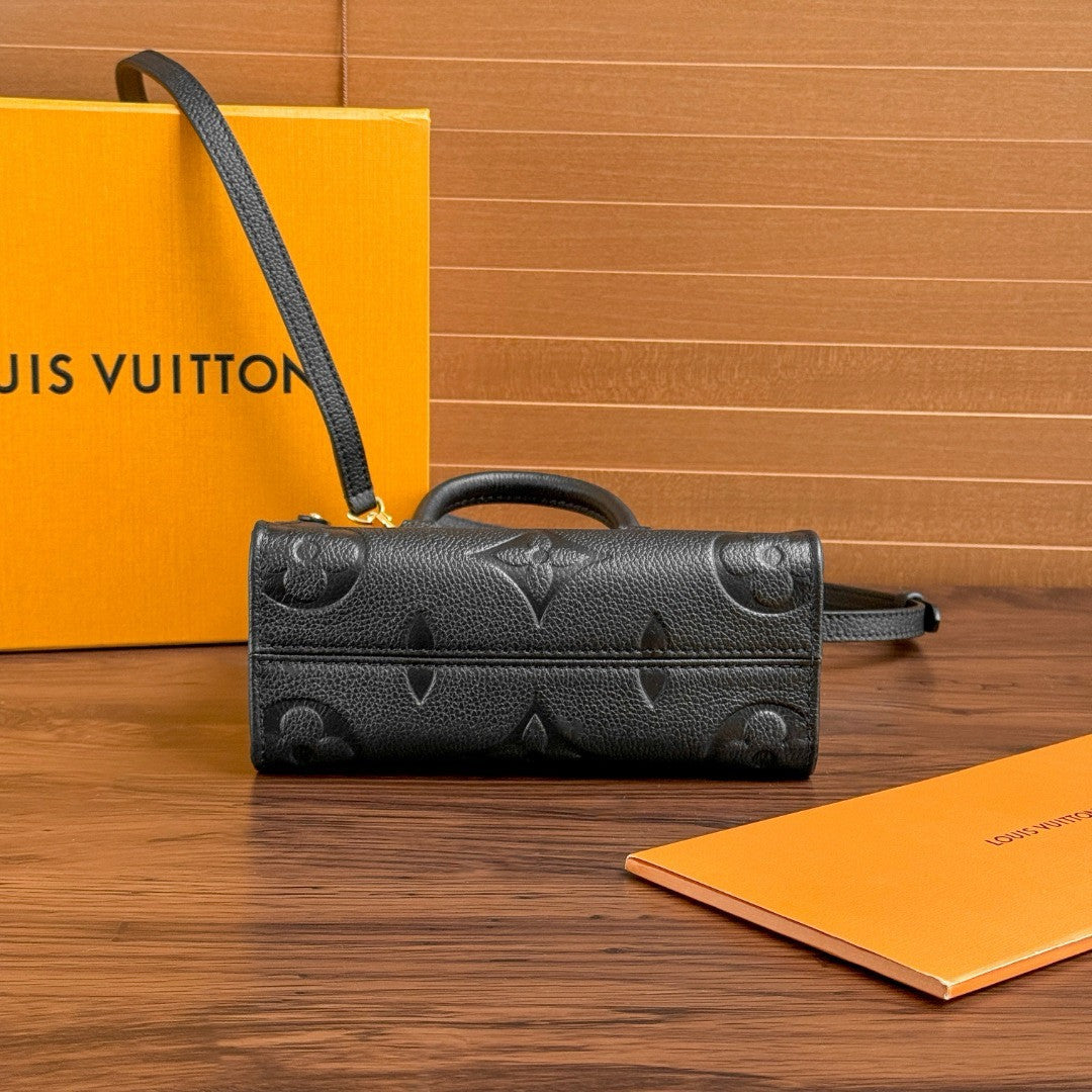 Louis Vuitton M46993 OnTheGo BB