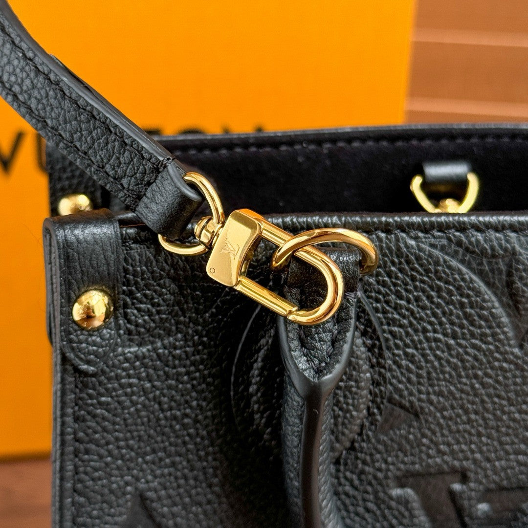 Louis Vuitton M46993 OnTheGo BB