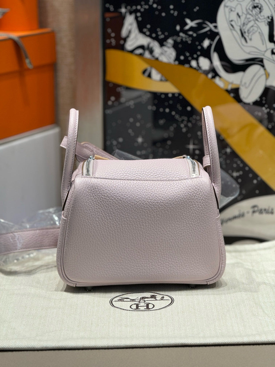 Hermes Mini Lindy 20cm Bag Mauve Pale Togo Palladium Hardware