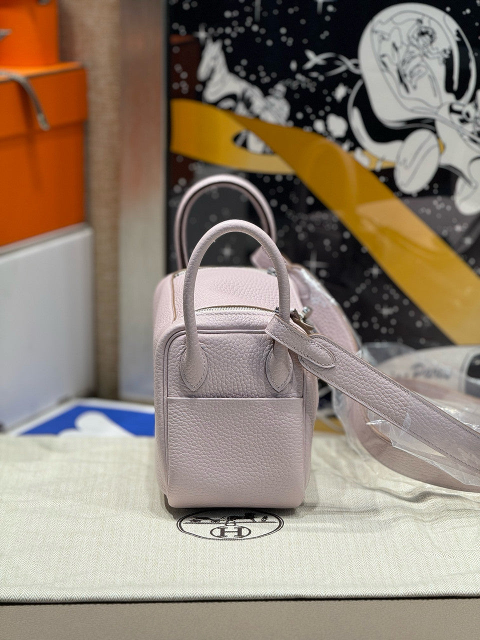 Hermes Mini Lindy 20cm Bag Mauve Pale Togo Palladium Hardware