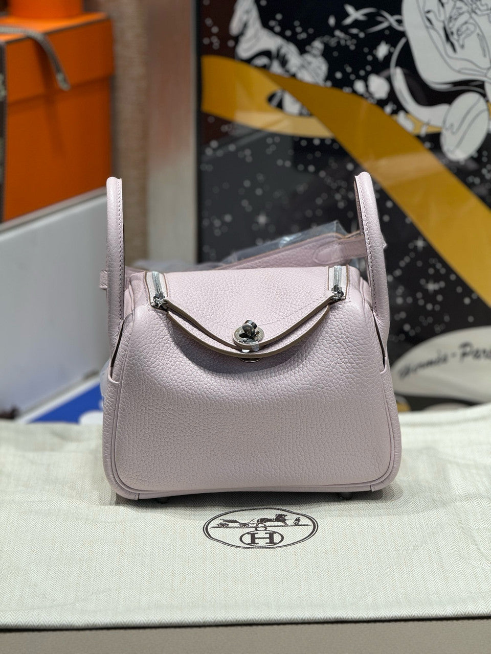 Hermes Mini Lindy 20cm Bag Mauve Pale Togo Palladium Hardware