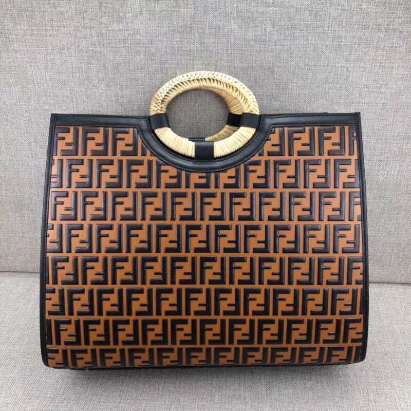Fendi RUNAWAY SHOPPER