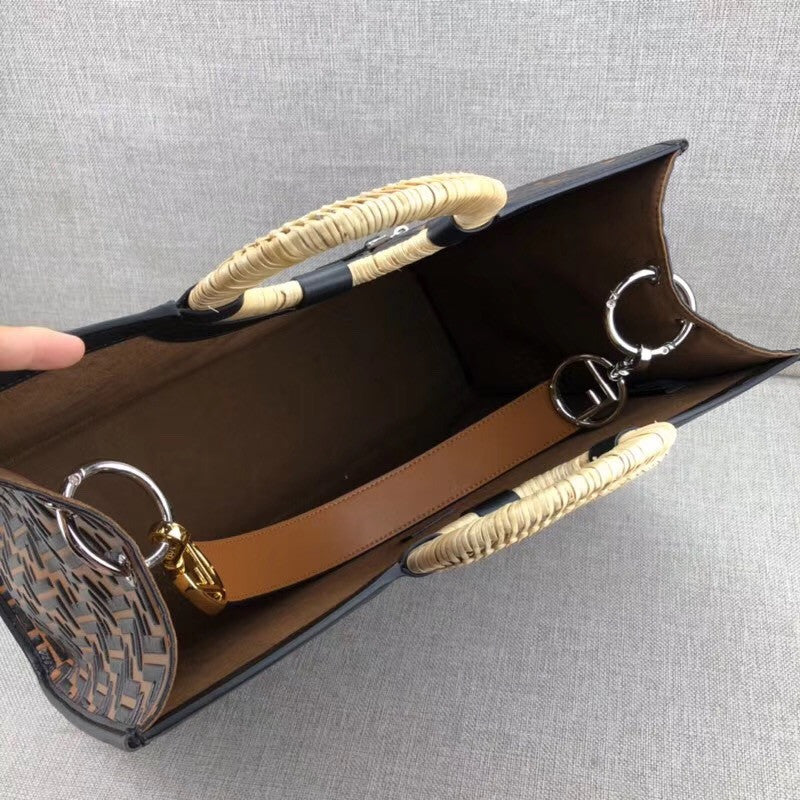 Fendi RUNAWAY SHOPPER