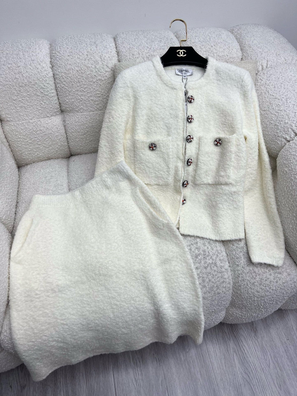 CHANEL fall-winter 2023/24 haute couture Look 7