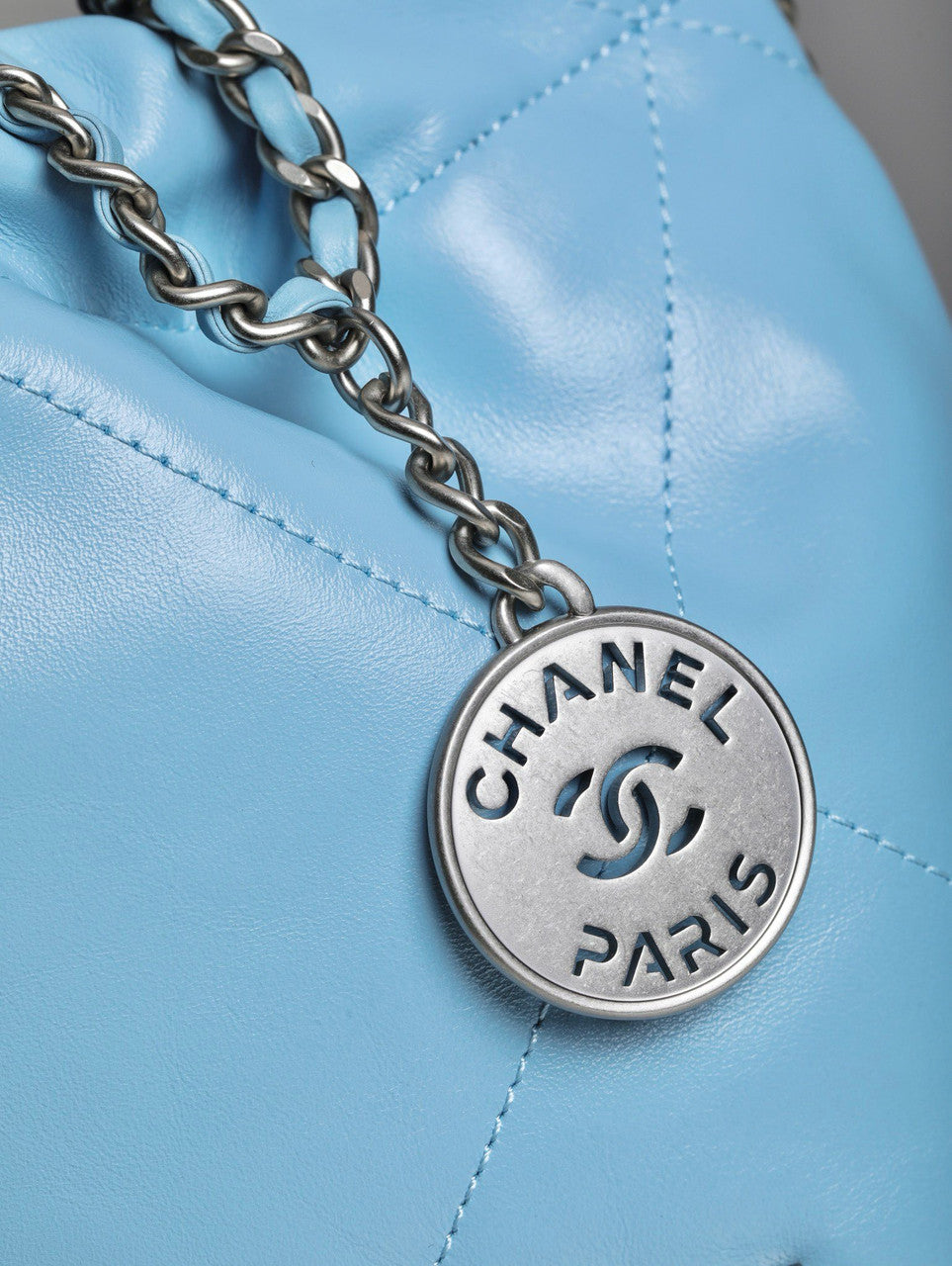 CHANEL 22 MINI HANDBAG SILVER LOGO SS2023 BABY BLUE