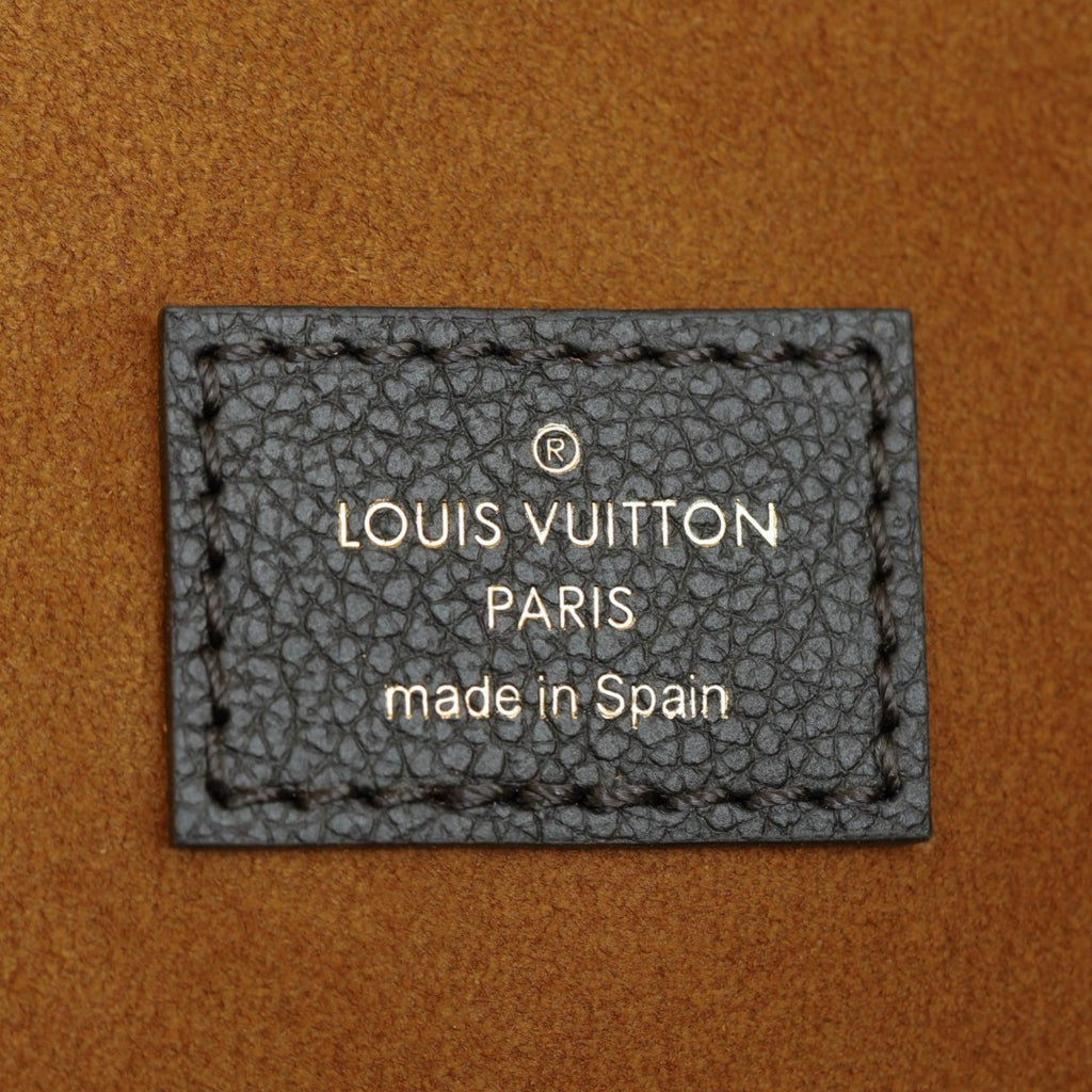 Louis Vuitton M24856 Low Key Hobo MM BLACK