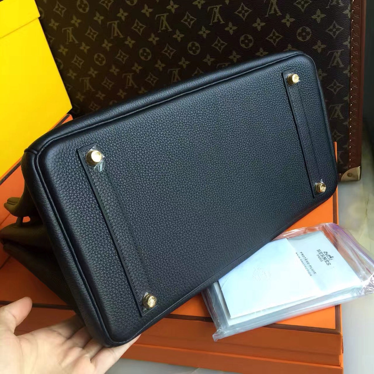 Hermès Birkin 35 cm Togo Leather Gold Hardware