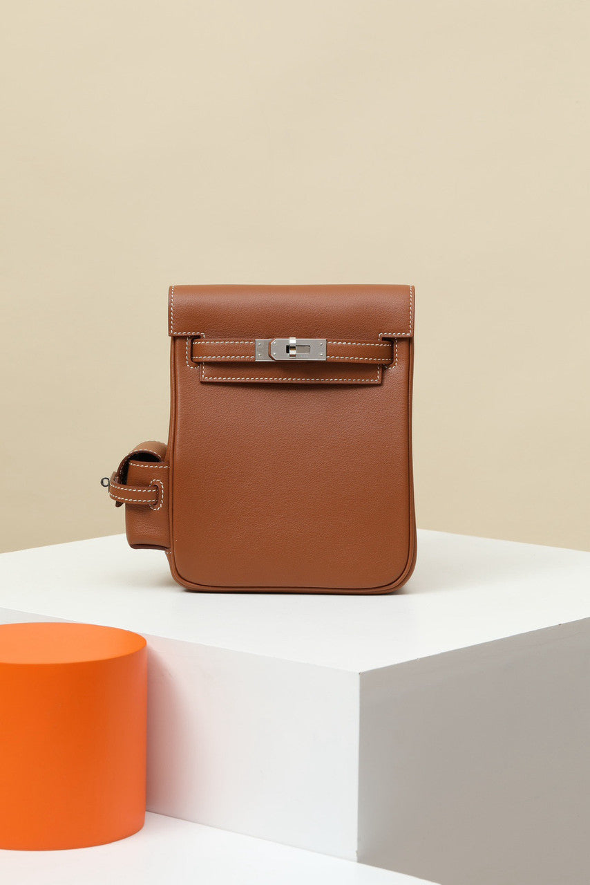 HERMÈS KELLY JUMP BAG GOLD SWIFT LEATHER  PALLADIUM HARDWARE Hermes
