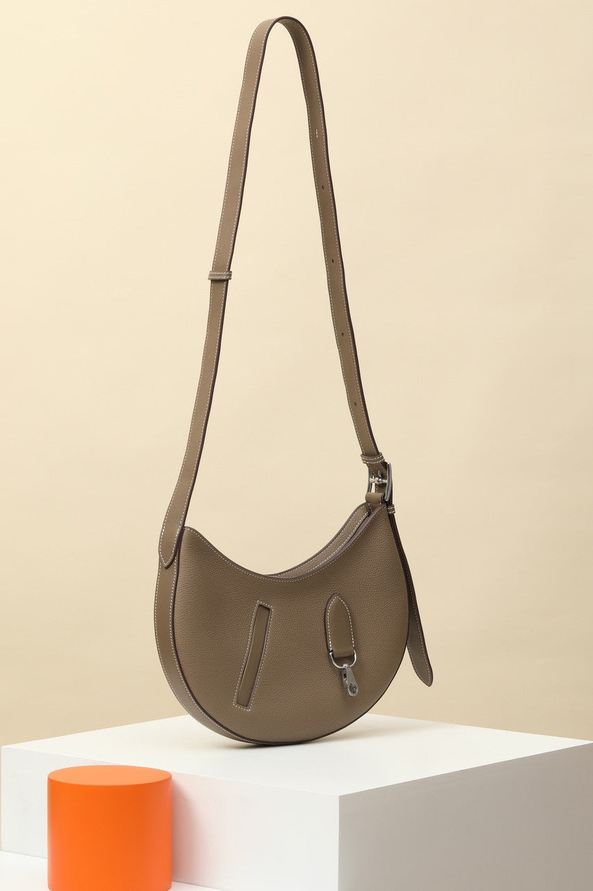 HERMÈS Sac Arcon Togo Shoulder Bag Etoupe Hermes