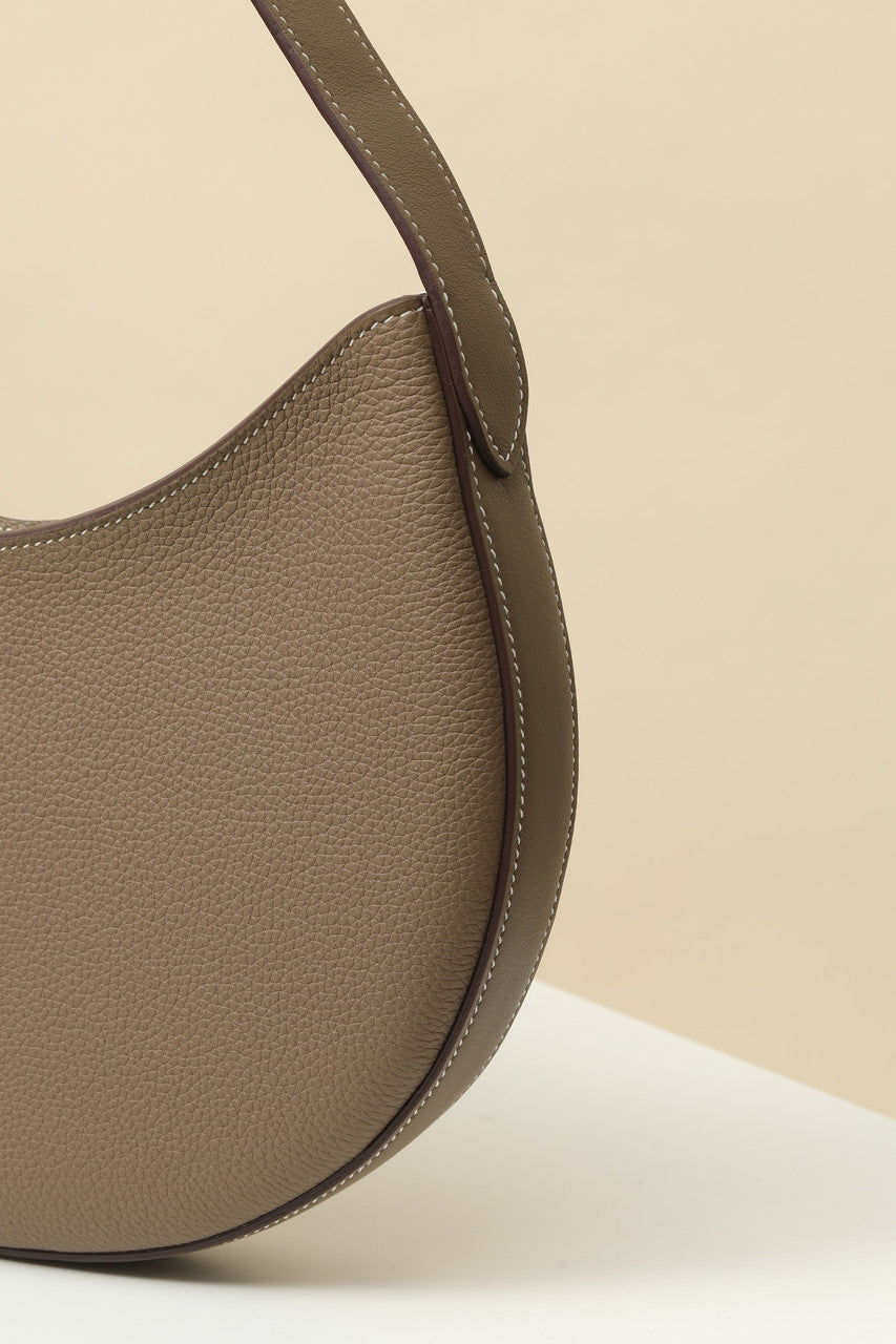 HERMÈS Sac Arcon Togo Shoulder Bag Etoupe Hermes