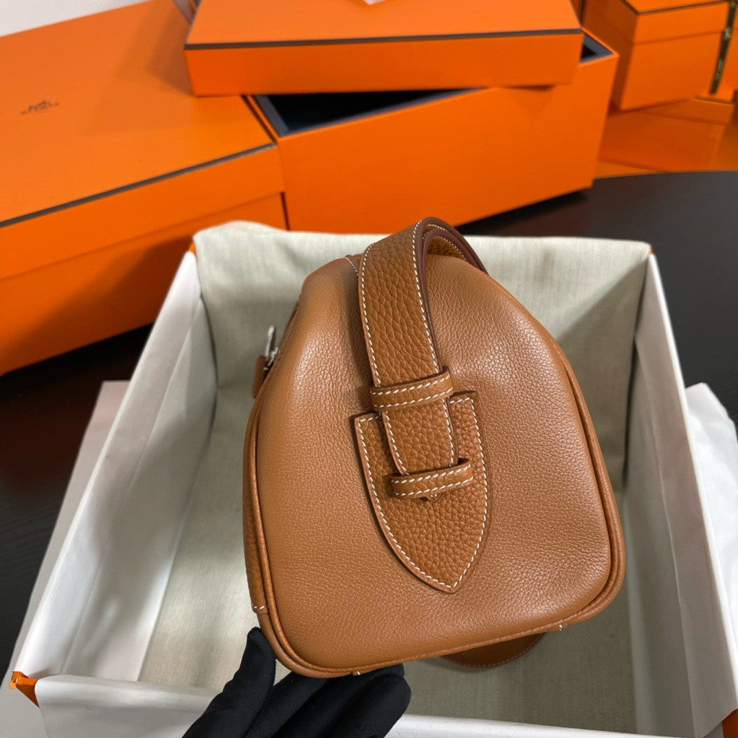 Hermes Evercolor Nouveau On Body Bag Gold Hermes