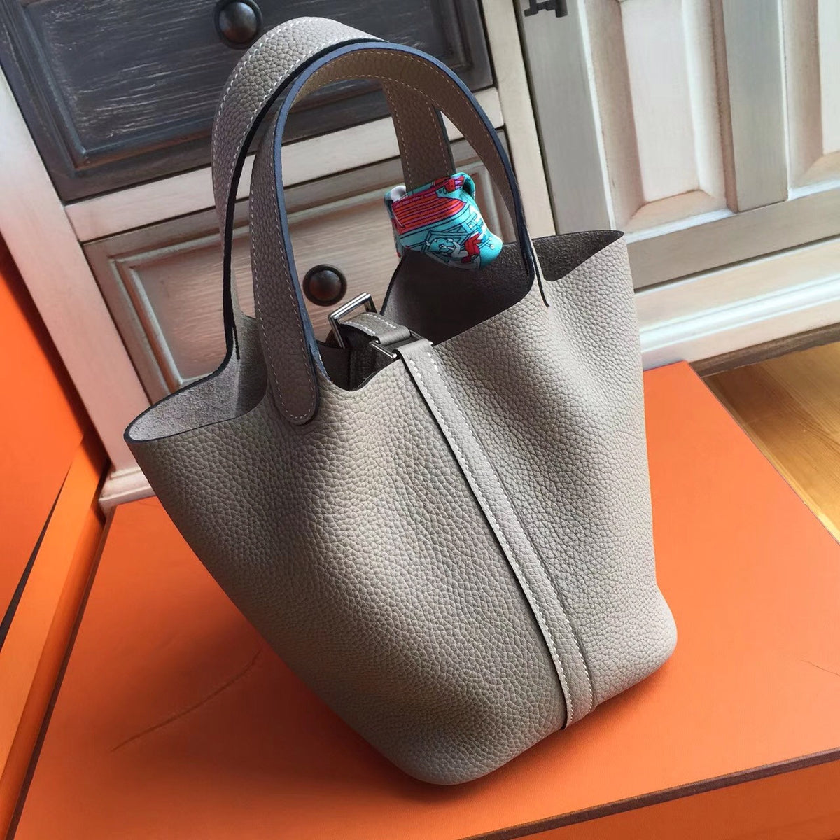 Hermes Etoupe  Picotin Lock MM Togo Leather Bag