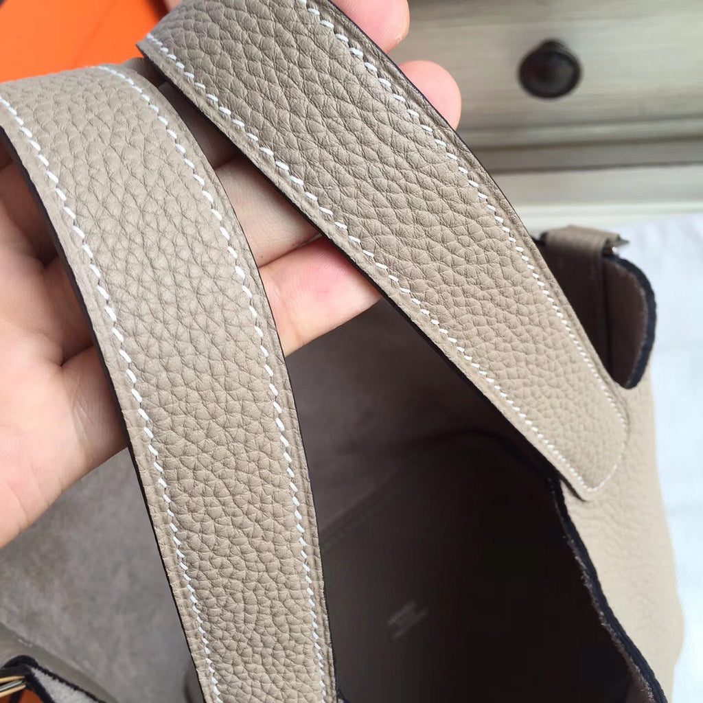 Hermes Etoupe  Picotin Lock MM Togo Leather Bag