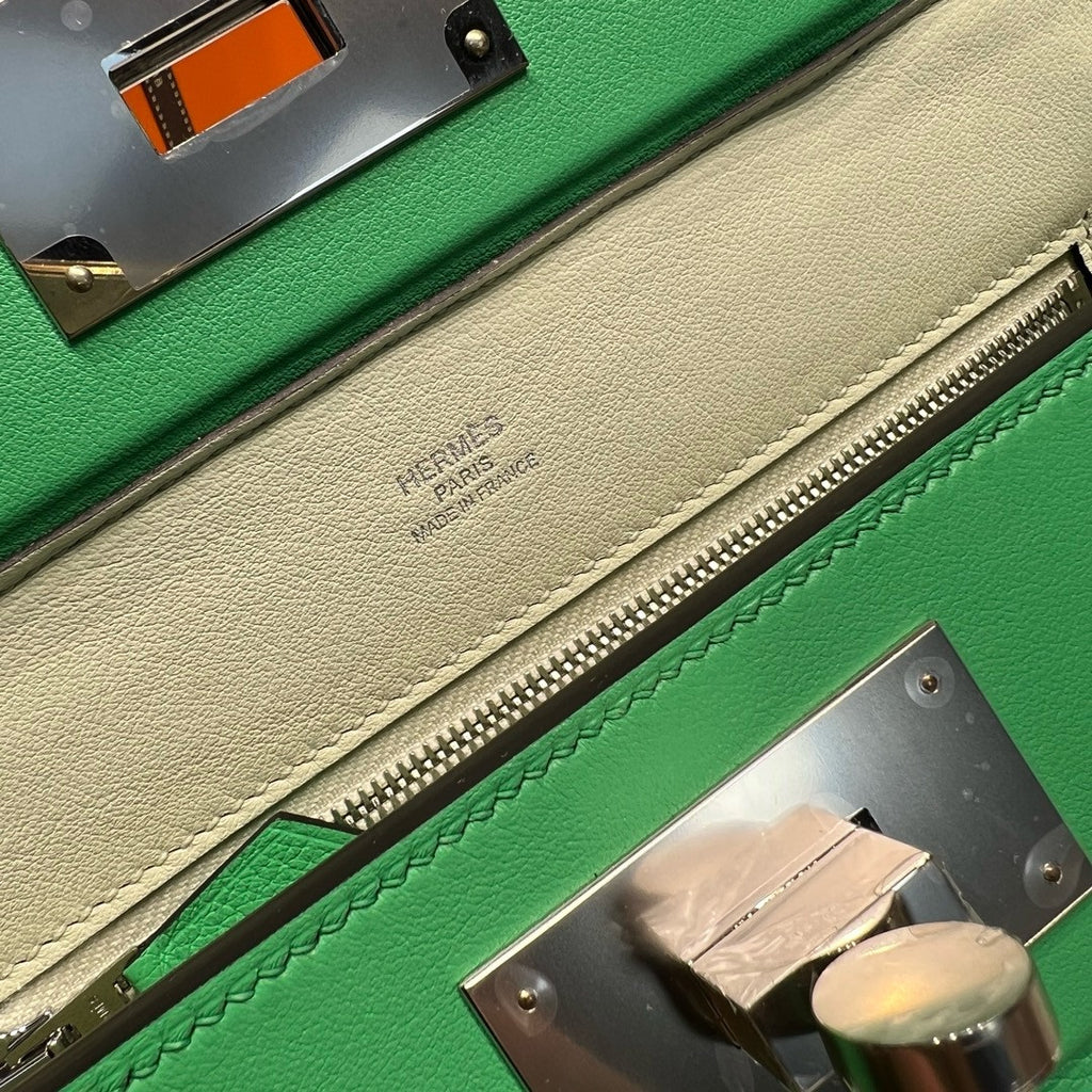 Hermès Mini 24/24 – 21 Bag Comic Green Volupto leather