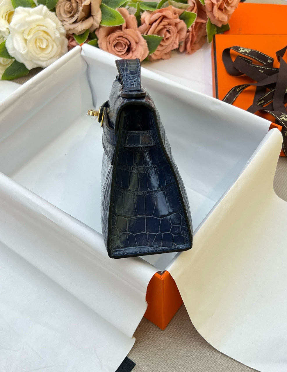 Hermès Shiny Navy Alligator Kelly Pochette Gold Hardware Hermes