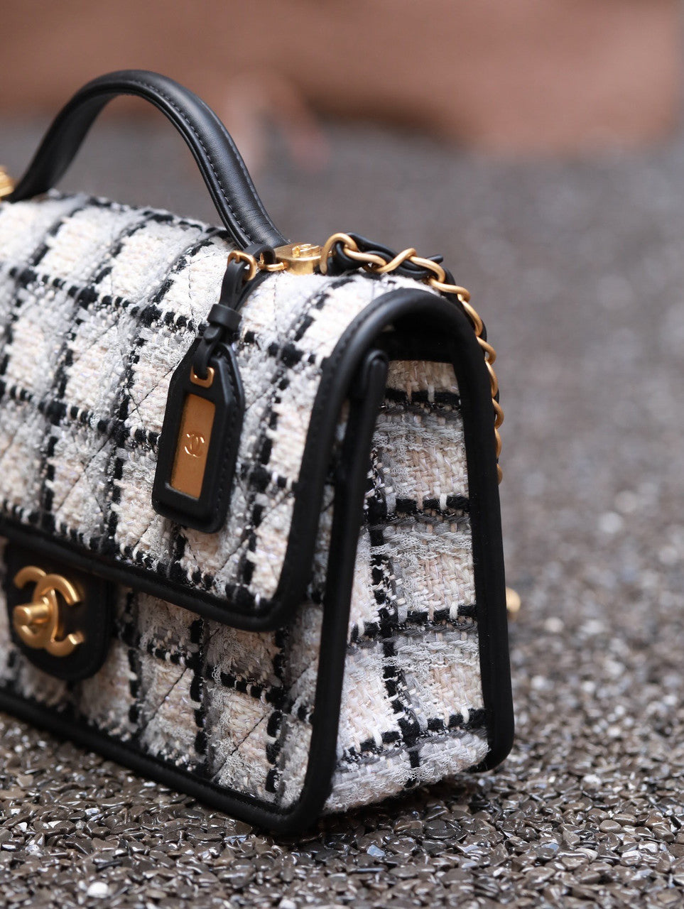 CHANEL MEDIUM FLAP BAG WITH TOP HANDLE