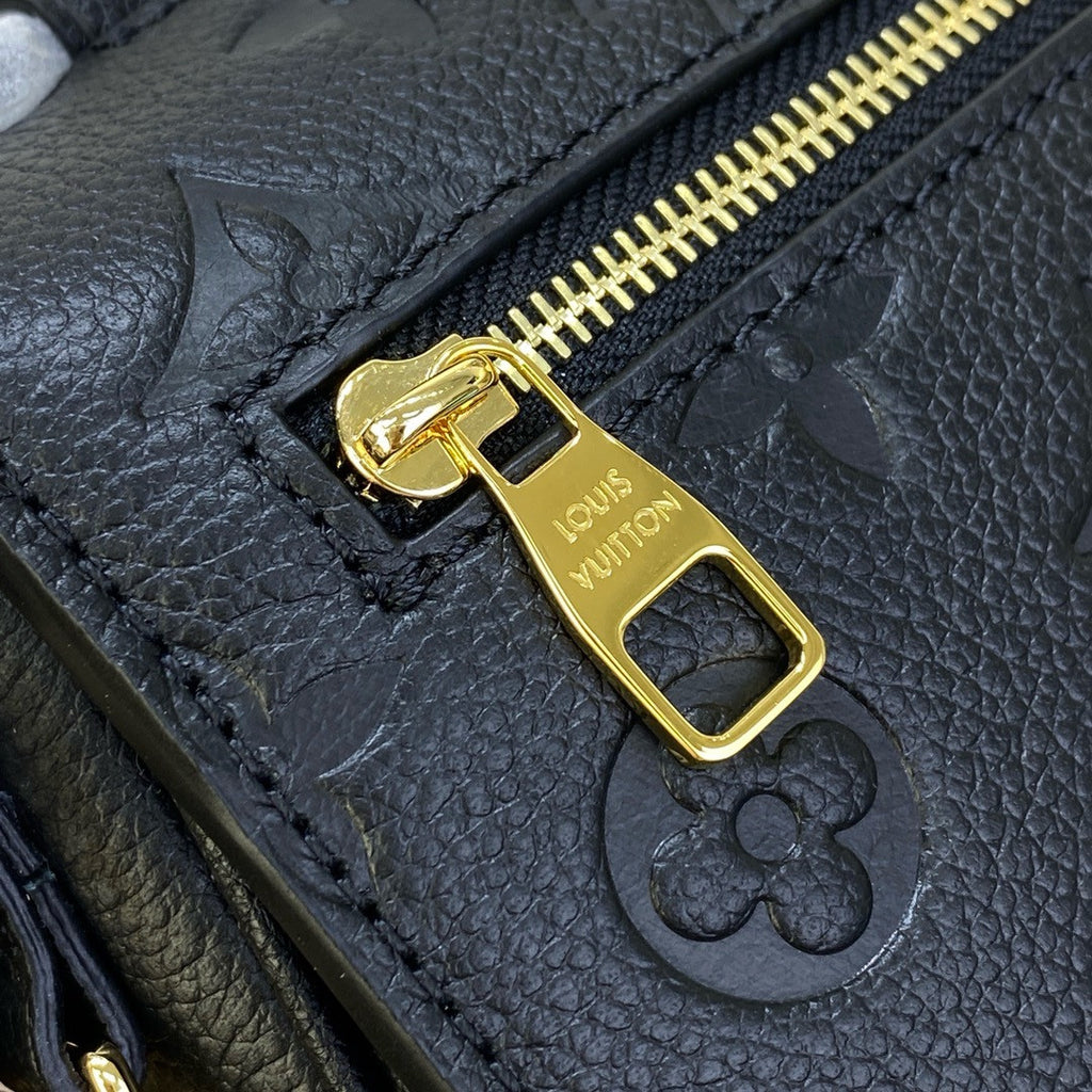 Louis Vuitton M46595 Pochette Métis East West Black