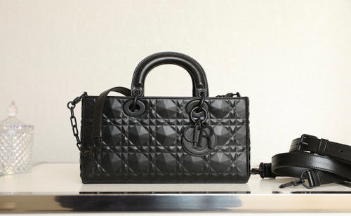 Christian Lady D-Joy Medium Bag Ultra-matt black Cannage calfskin
